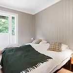 Fantastic Apartment With Great View!
