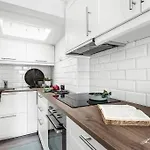 Cosy And Modern Apartment In The Center Of Bergen