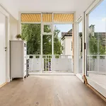 Dinbnb Apartments I Top-Floor With 3X Workspaces I 350M To Harbour
