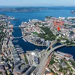 Dinbnb Apartments I Everything You Need - 4 Minutes To The City Train!