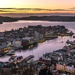 Dinbnb Apartments I Explore Bergen! I 650M To Bryggen I Easy Check-In
