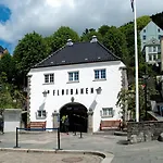 Apartment Behind Bryggen In Bergen
