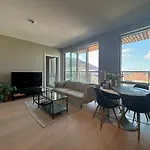 Modern, Brand-New Apartment In The Heart Of Bergen