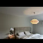 Stor Og Sentral Leilighet Naer Lagunen