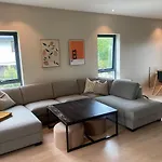 Familyhome For 8 People - 4 Bedrooms - 10Min From Bergen City Center