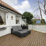Flesland Rooms & Studio