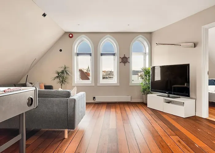 Dinbnb Apartments I The Bryggen Experience I Enjoy Life With Friends & Family