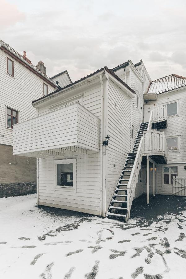 Apartment Ls