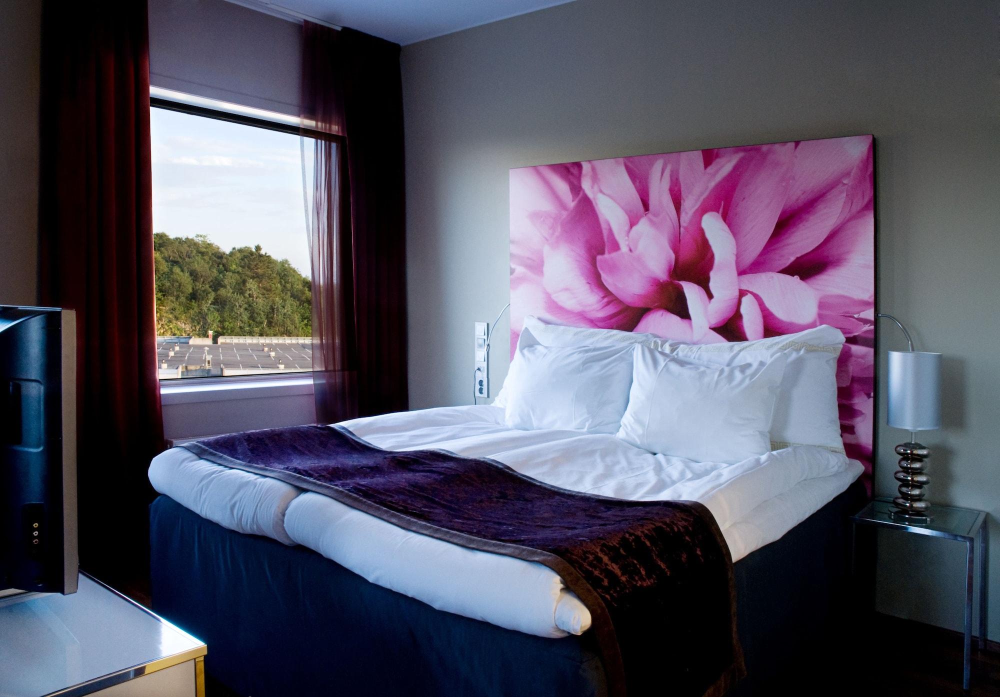 Clarion Airport Hotel