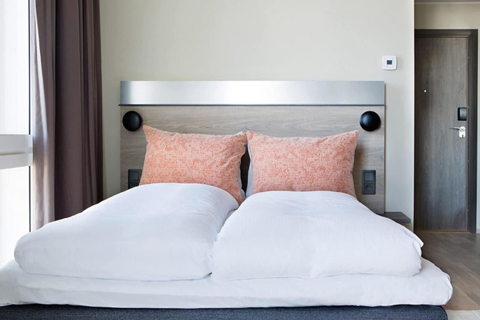 Comfort Airport Hotell 4*