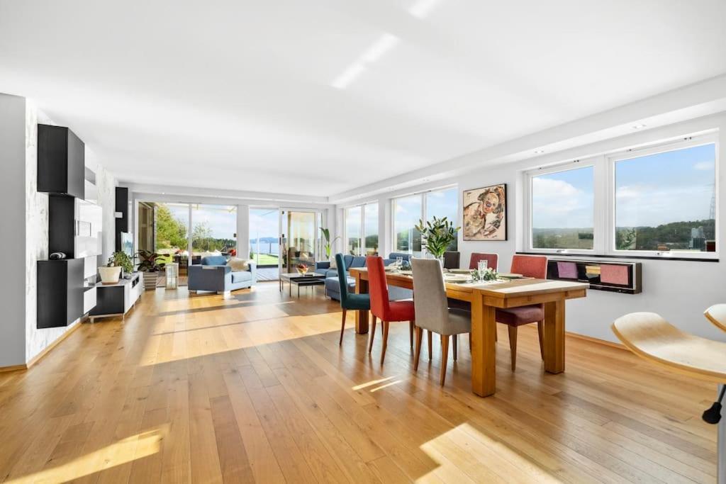 Penthouse Leilighet 200 Kvm Vakker Sjoutsikt. Apartment Bergen