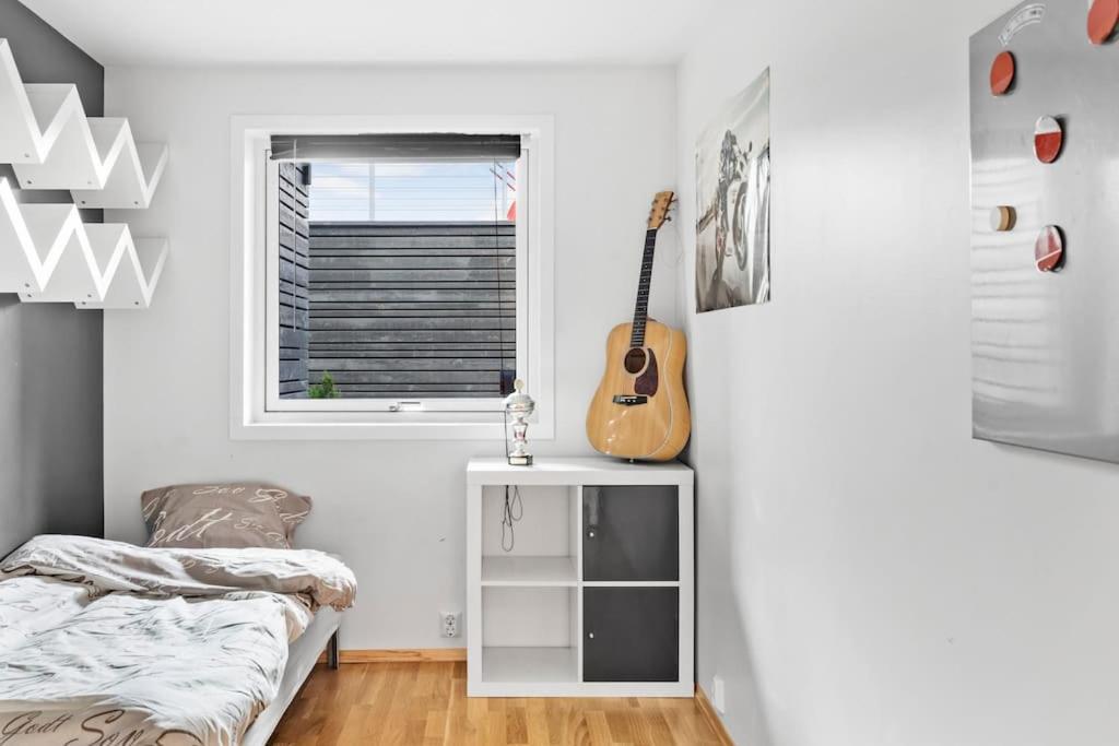 Penthouse Leilighet 200 Kvm Vakker Sjoutsikt. * Bergen