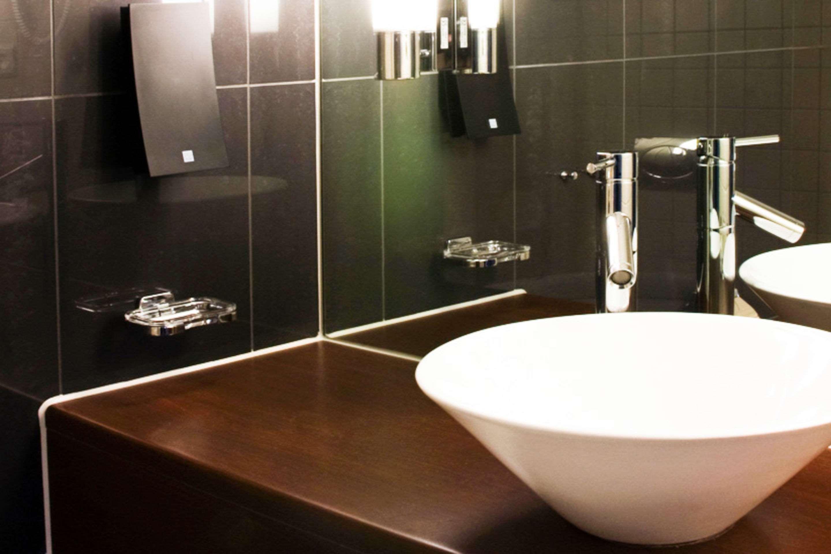 Clarion Airport Hotel 4*