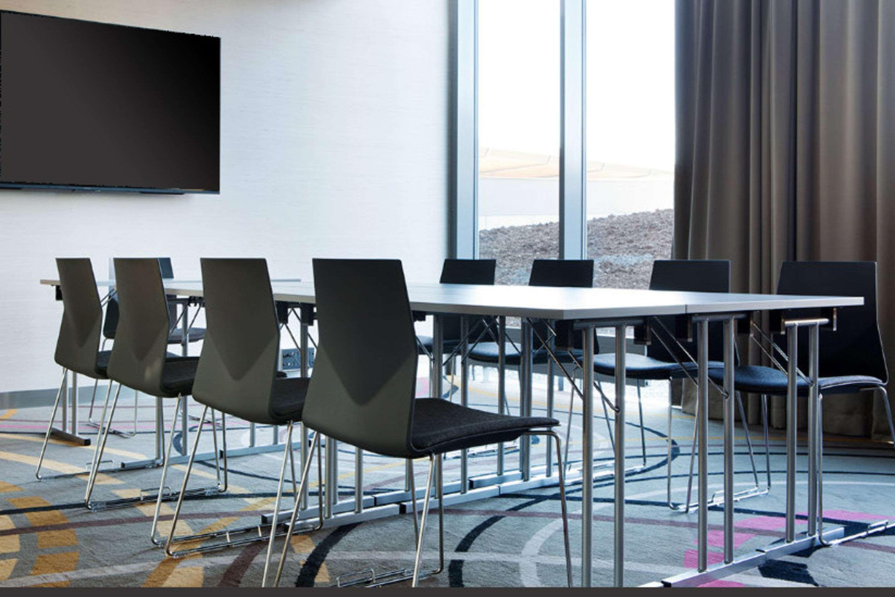 Hotell Comfort Airport 4*