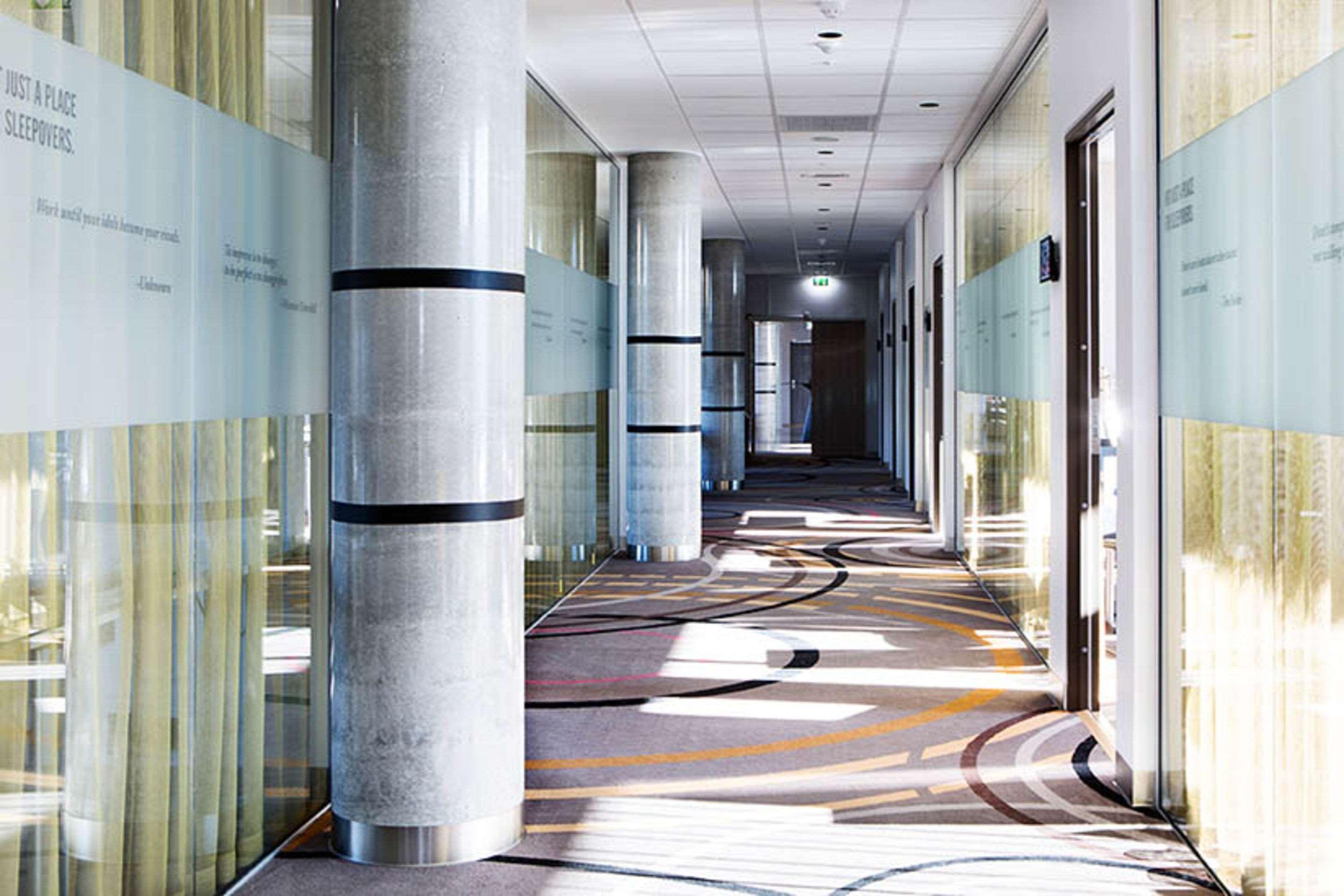 Comfort Airport Hotell 4*