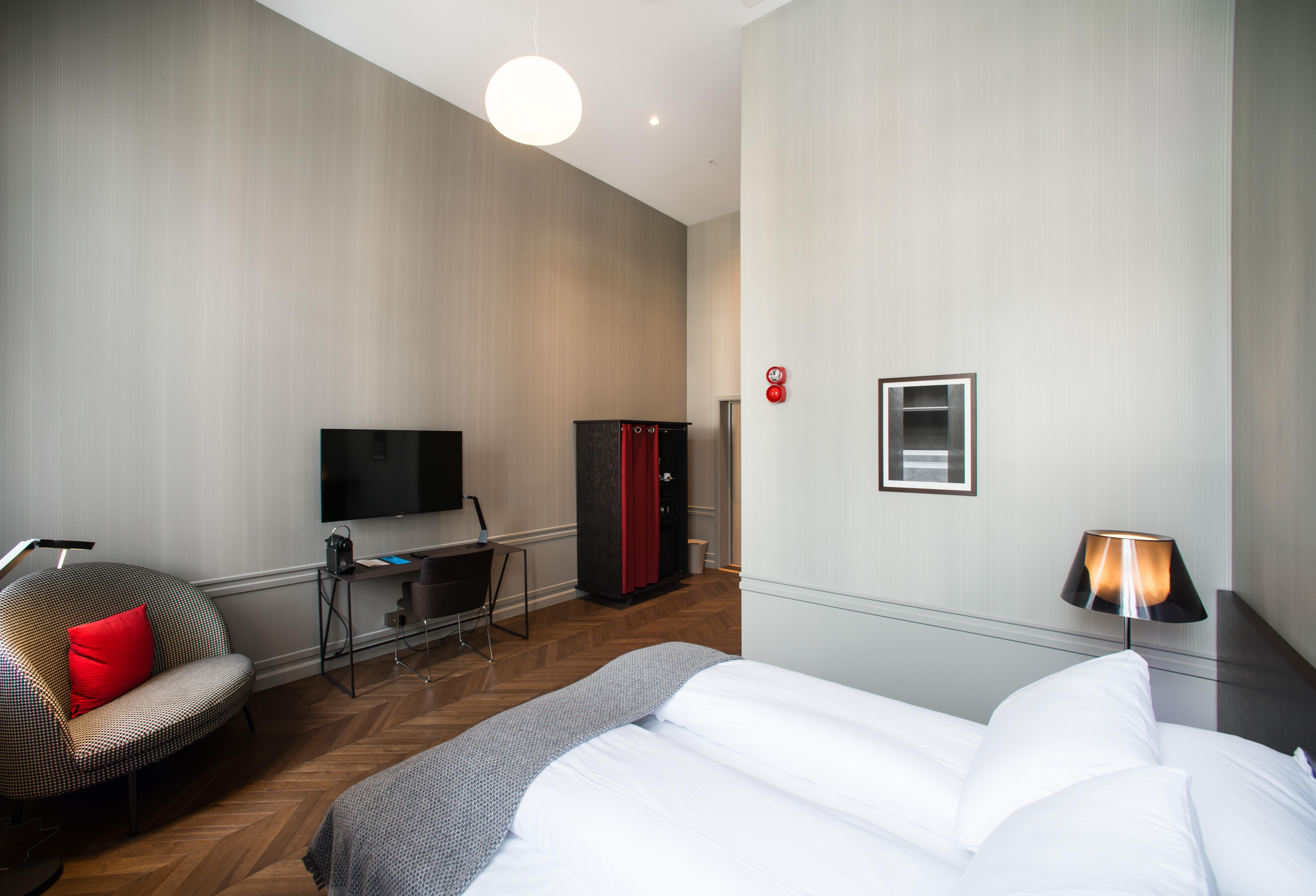 Bors Hotel