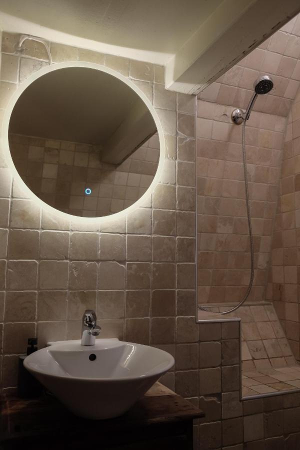 Charming House, Rare Historic House From 1779, Whole House Apartment
