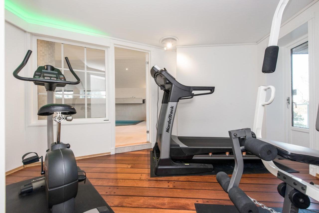 Arboretet - Seaside With Private Pool & Infrared Sauna In The Heart Of Arboretet, Villa
