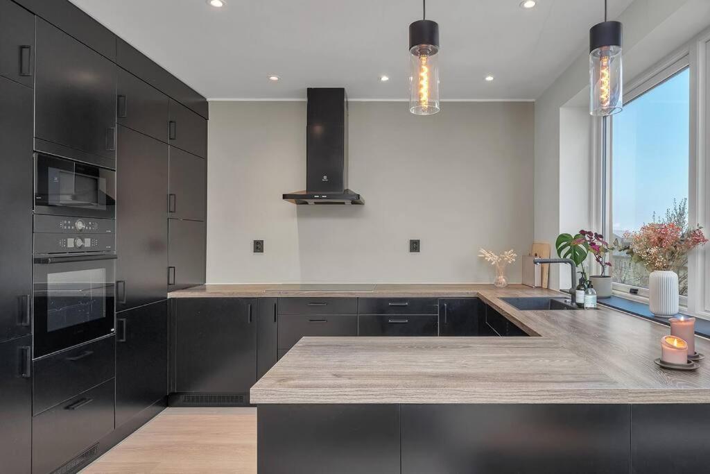 Unik Bergensperle: Luksus, Romslig & Sentralt! Holiday home