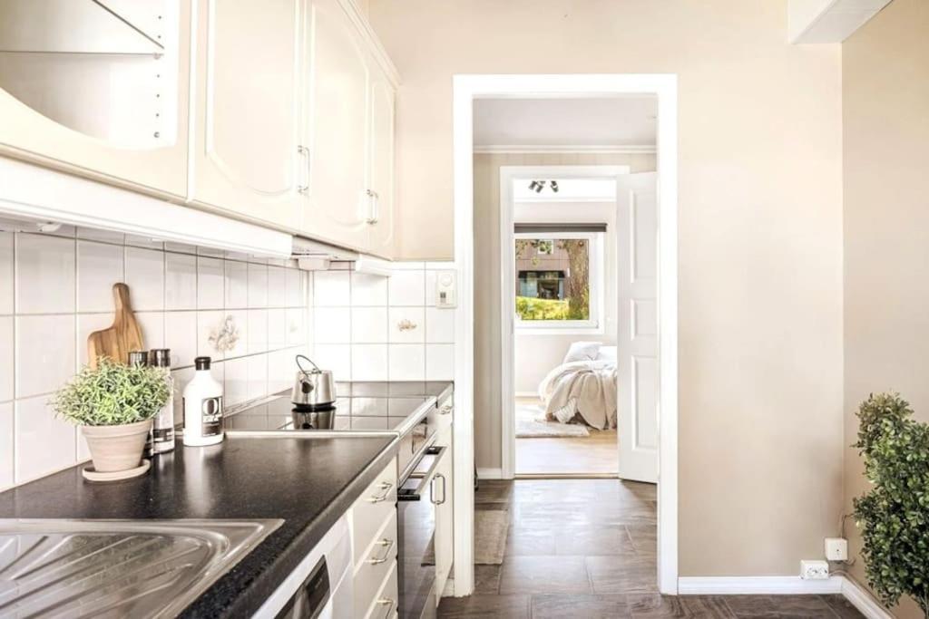 Private In Centre, Shared Appartment, Free Parking