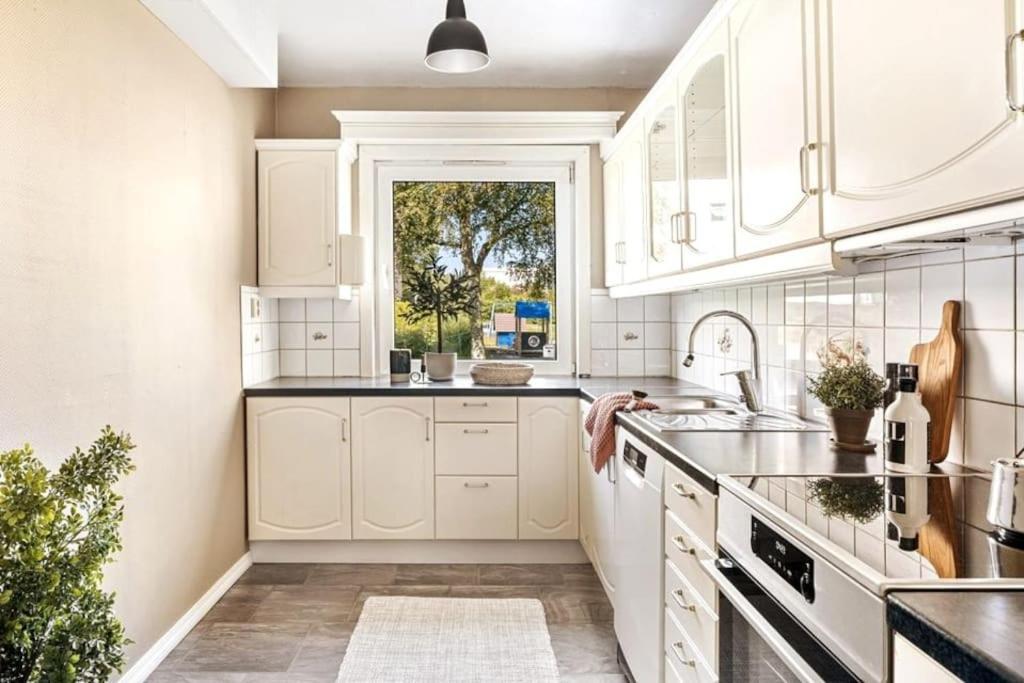 Private In Centre, Shared Appartment, Free Parking Bergen