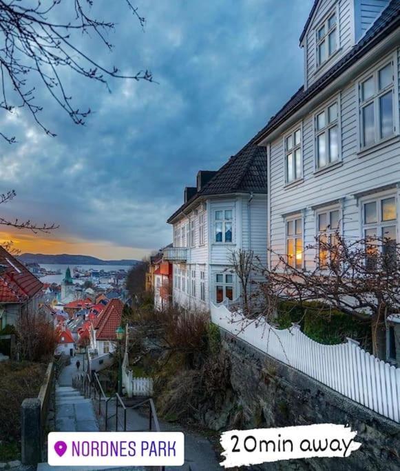 Private In Centre, Shared Appartment, Free Parking