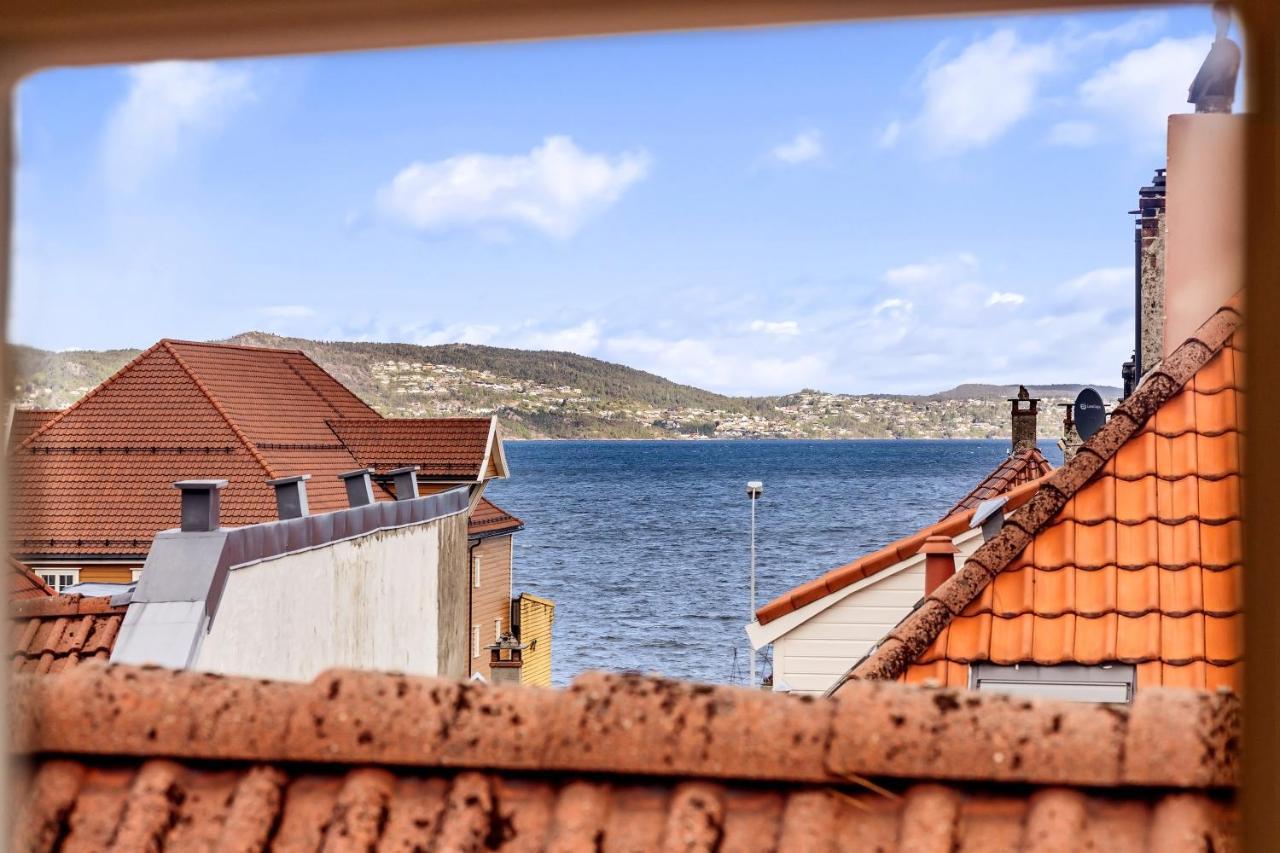 Modern Penthouse With A View - Behind Bryggen *