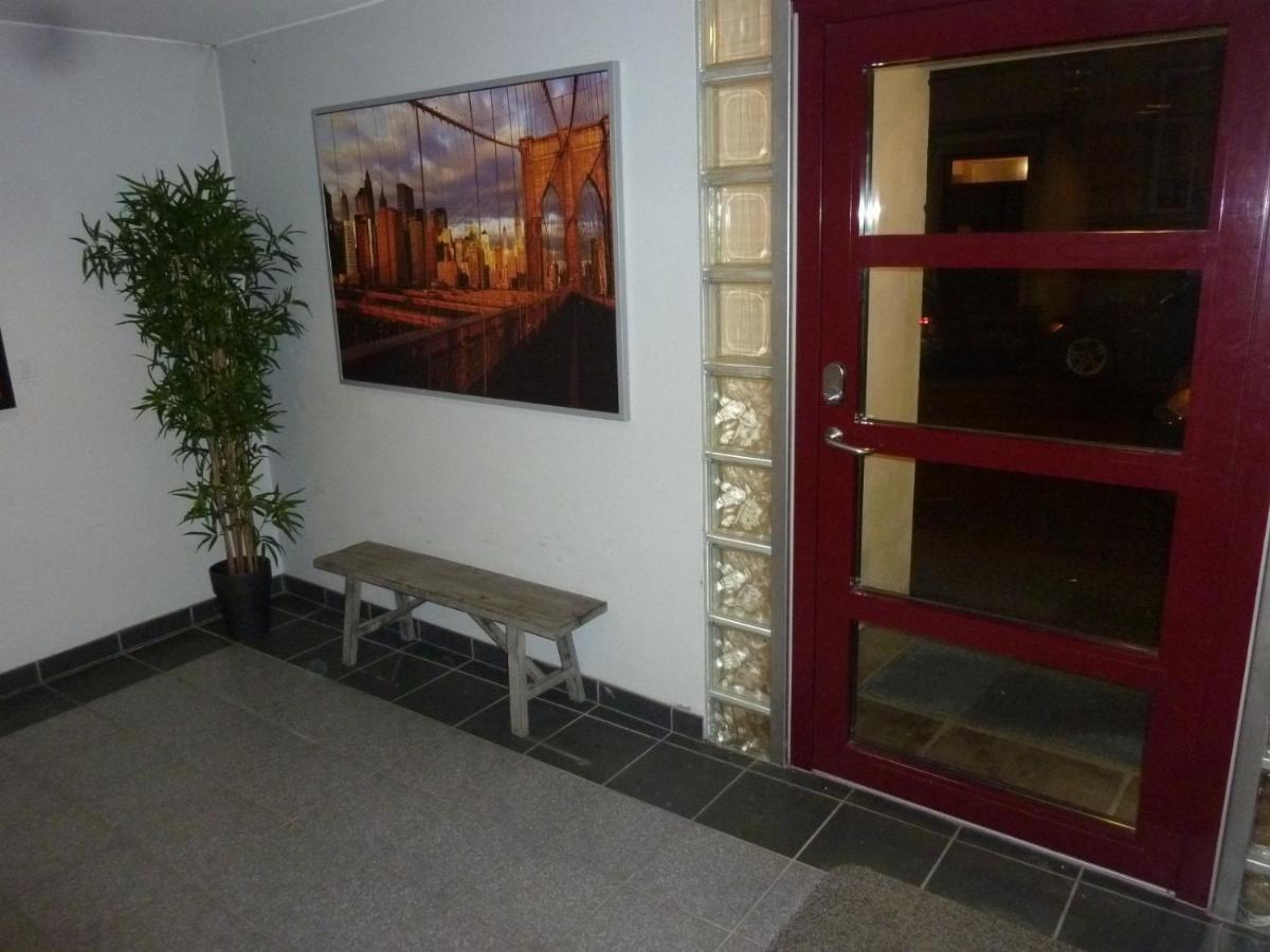 Hoyden Apartment