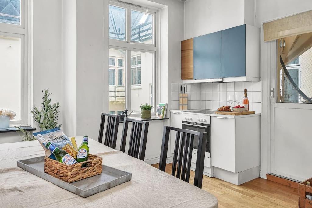 Expansive Charm: Cozy 150sqm Retreat In Bergen