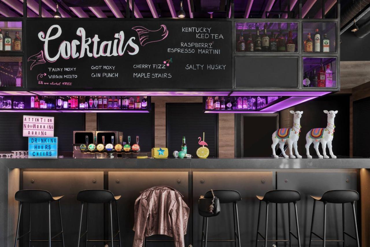 Moxy Hotel 4*