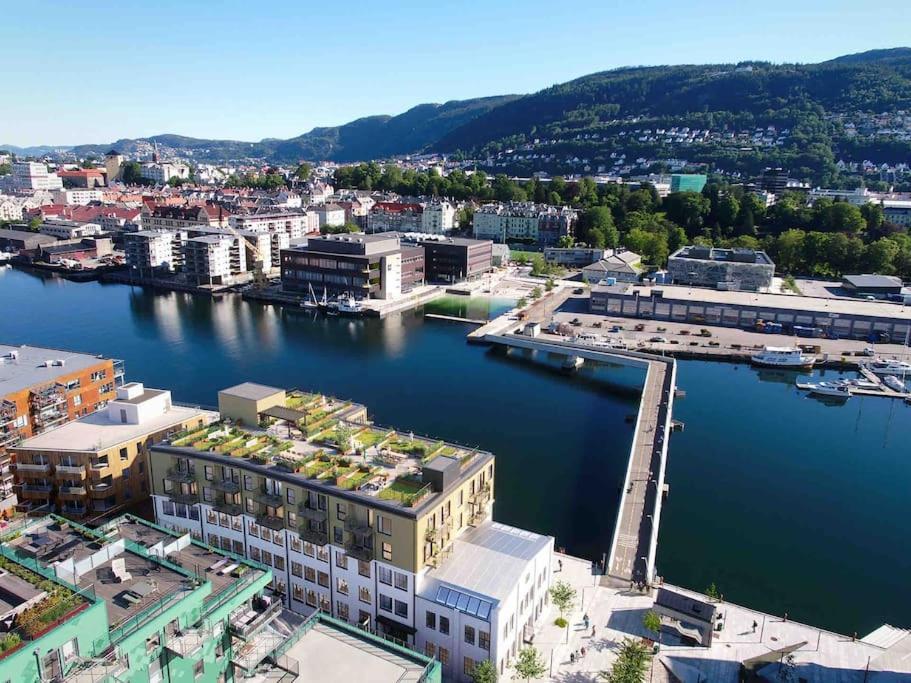 Apartment Sentrums-naer Med Sjoutsikt