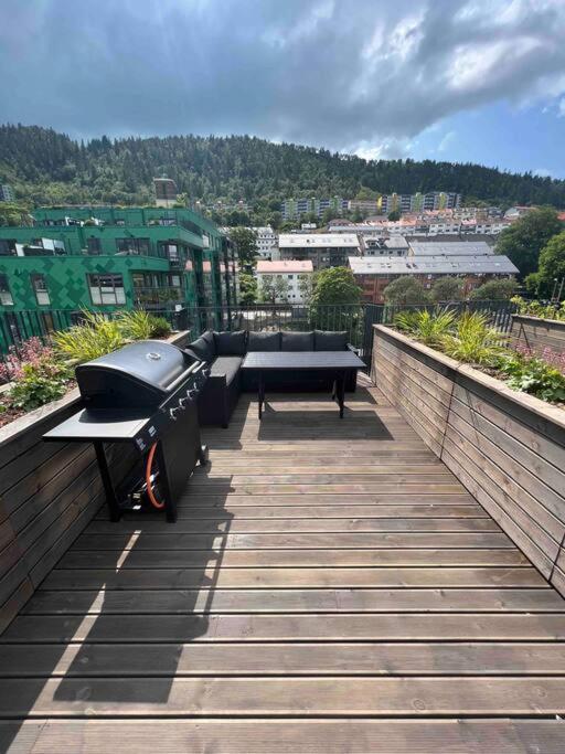 Apartment Sentrums-naer Med Sjoutsikt Bergen