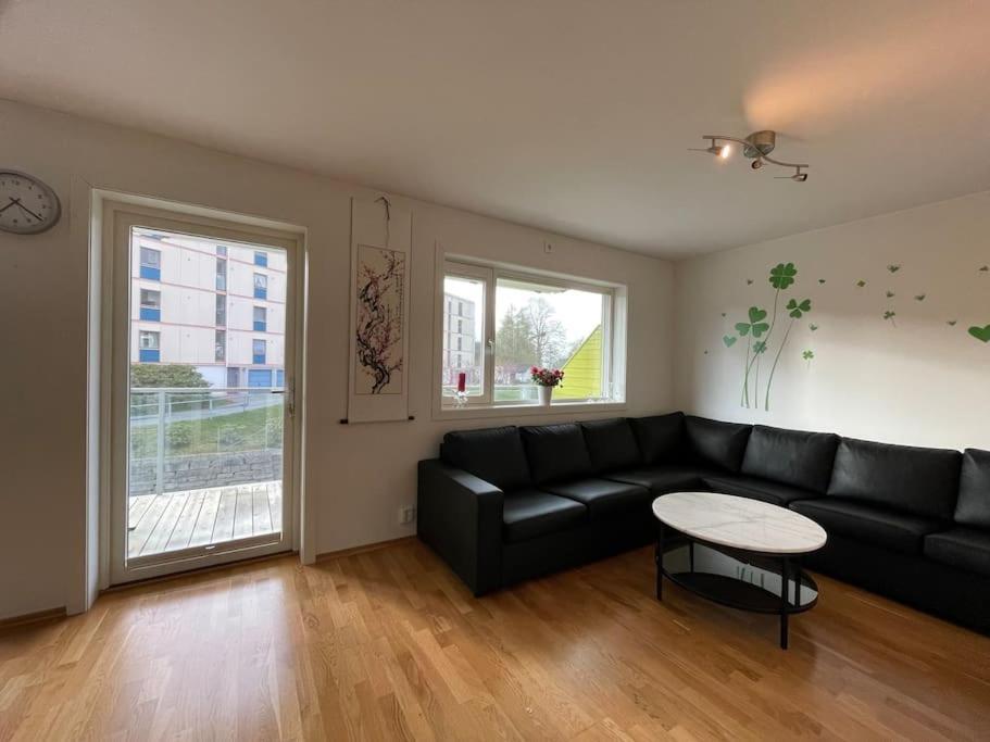 84m2 3 Sleeping Which Direct Traffic To Airport And Center Apartment Bergen