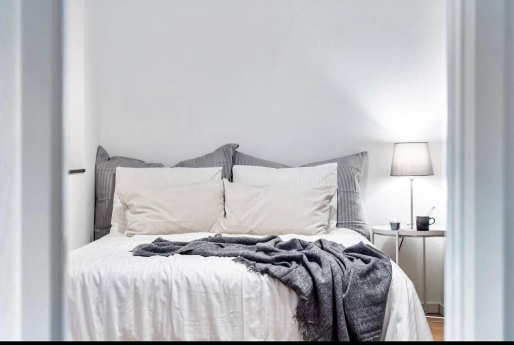 Super Cozy In The Heart Of City
