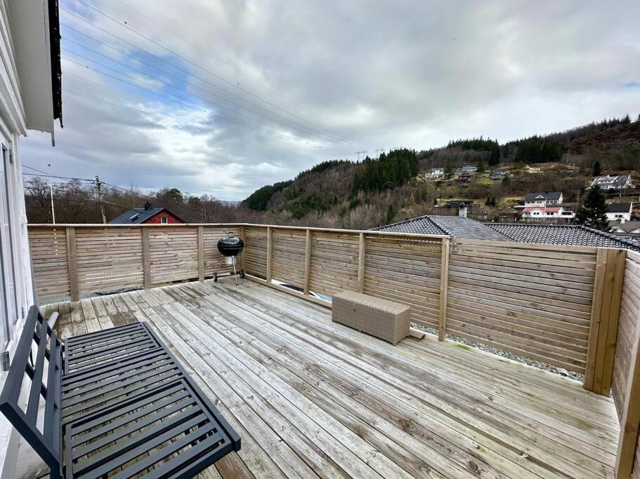 Stort, Koselig Hus I Naturomrade Bergen
