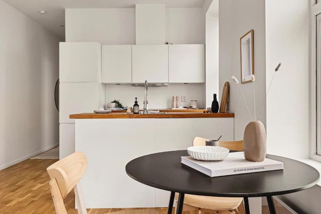 Centrally Located - Beautiful & Bright