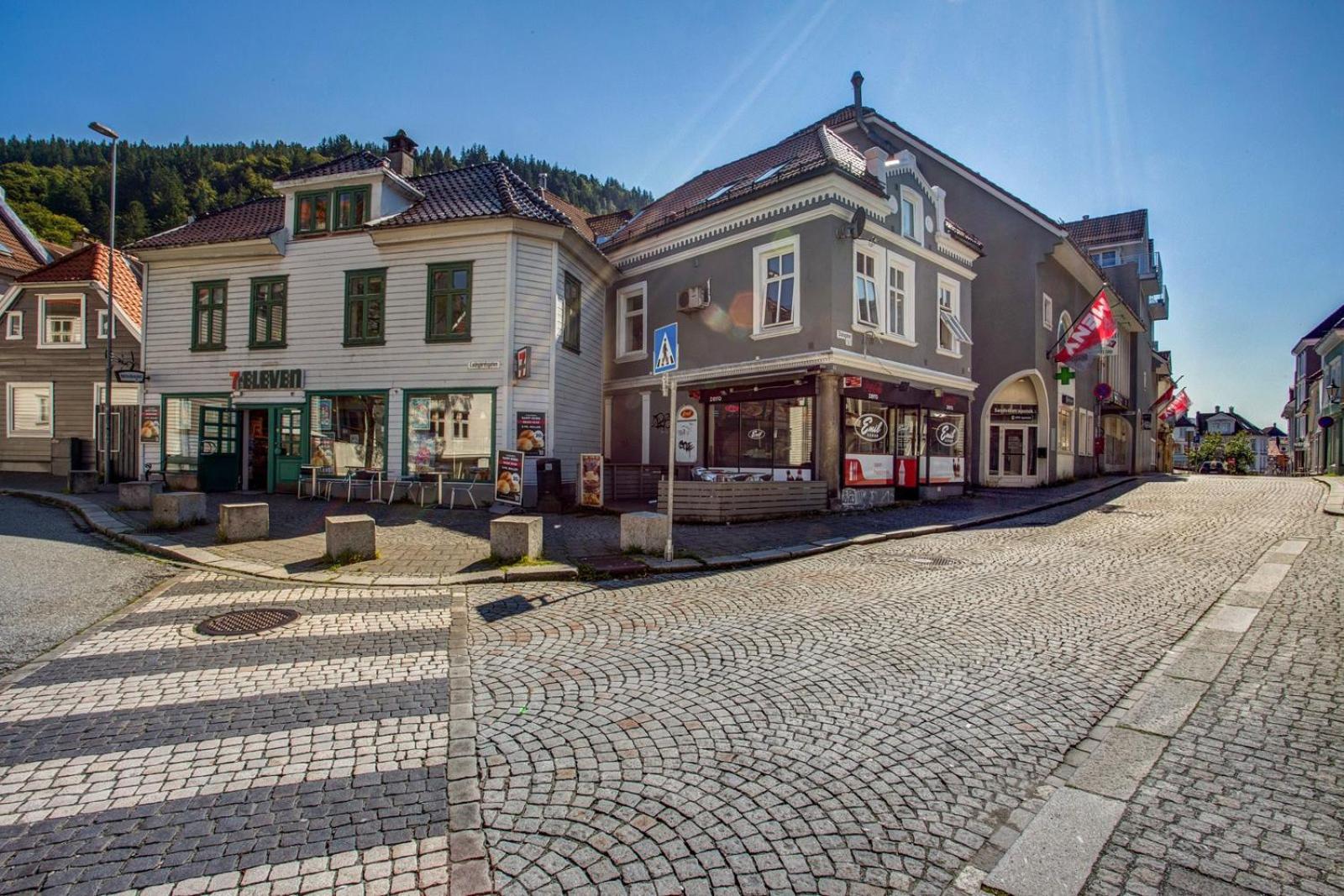 Lägenhet Dinbnb I On Of The I 400m To Bryggen And Floibanen Bergen