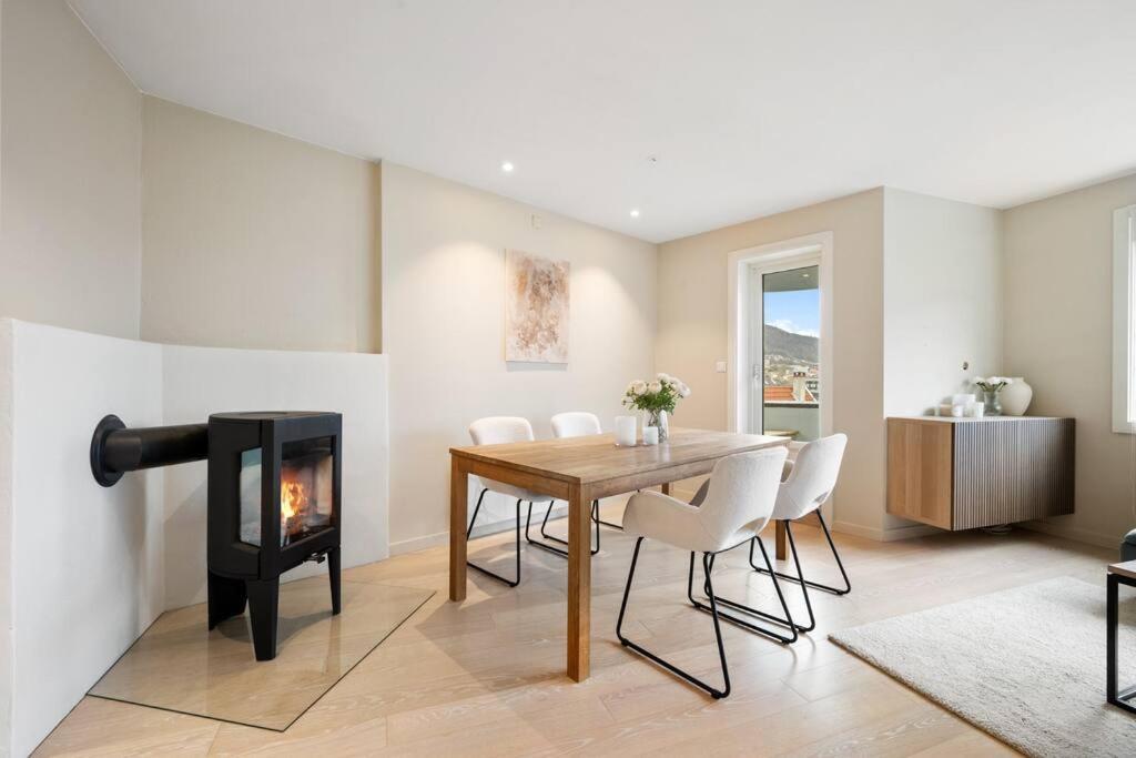 Apartment Scandinavian Style Apartement! Balcony And Stunning Views!
