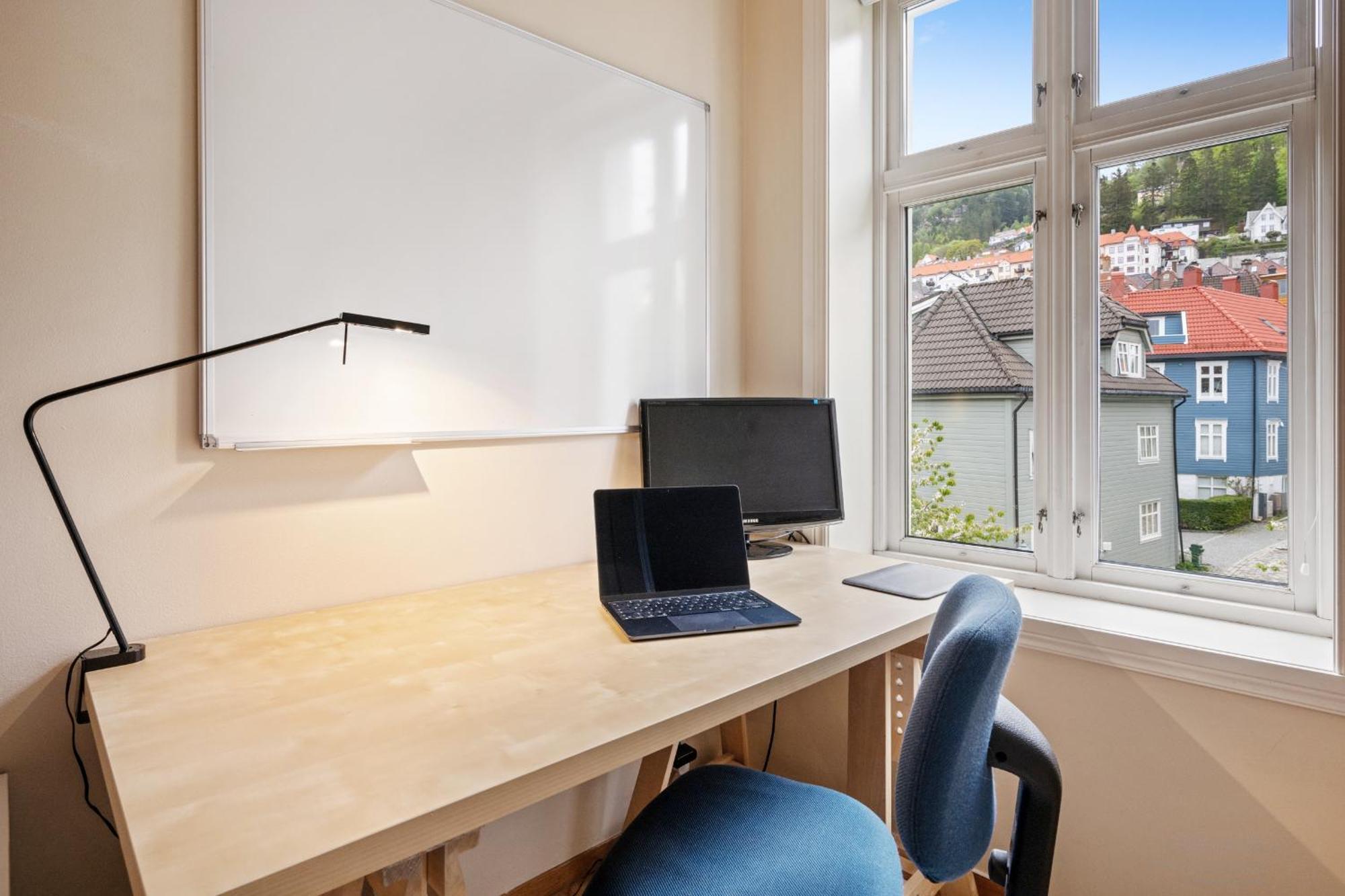 Spacious 3-bedroom For 8 By Bryggen Leilighet Bergen