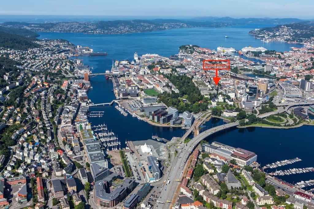 Apartment Dinbnb I Everything You Need - 4 Minutes To The City Train! Bergen