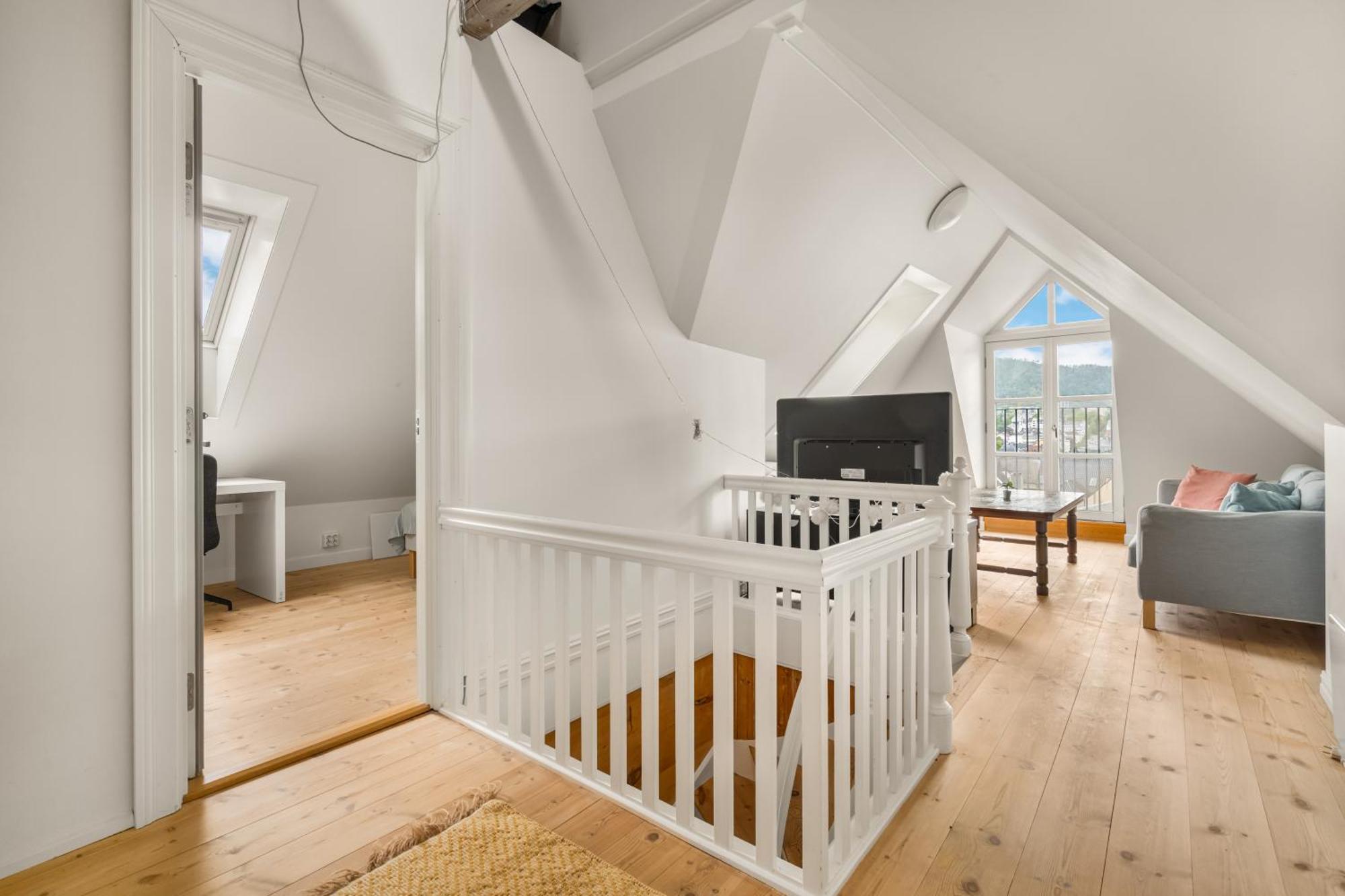 Charming With Stunning Views! Apartment *
