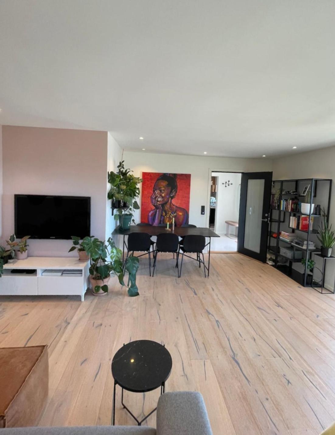 Unique With Fantastic Views *