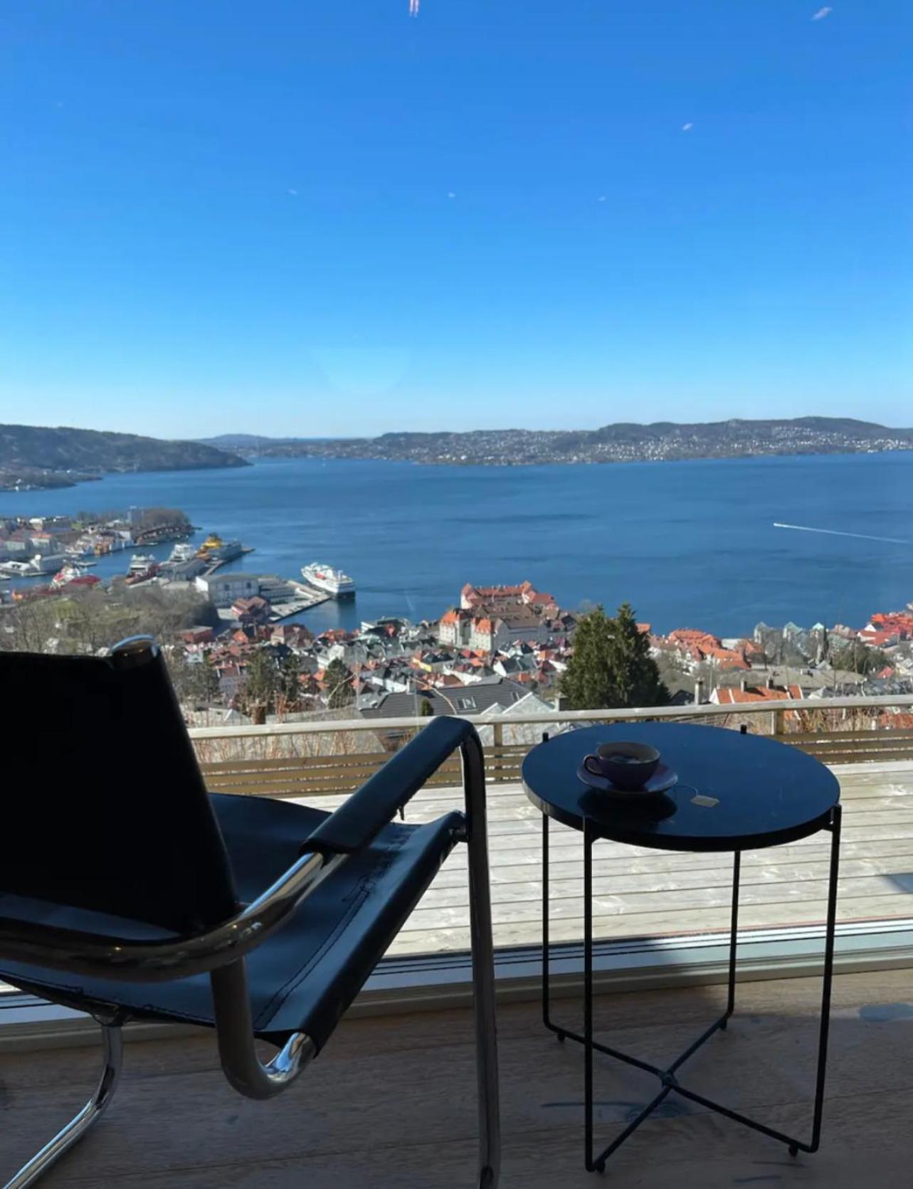 Unique With Fantastic Views *