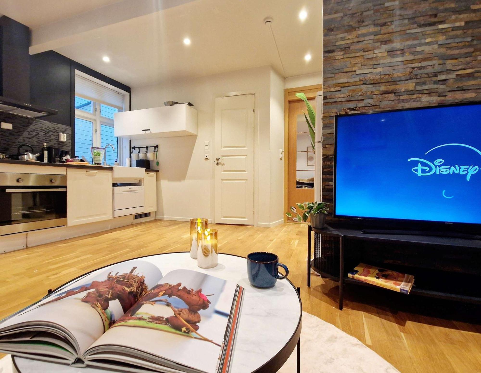 Center Retreat With King Bed Apartment *