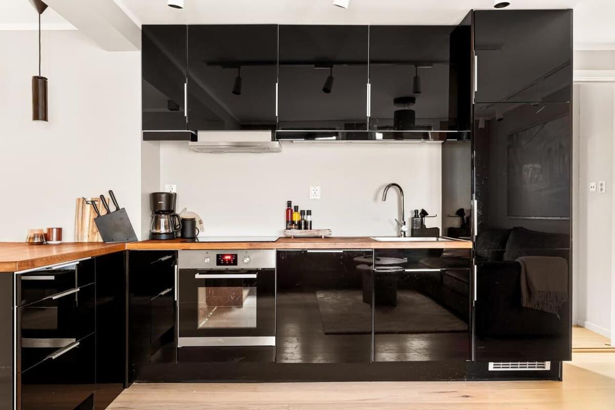 Apartment Location - Location - Location I Peace & Sonos *