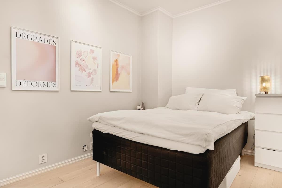Apartment Dinbnb I Of Both Worlds I 80sqm With 2 Baths And Bathtub