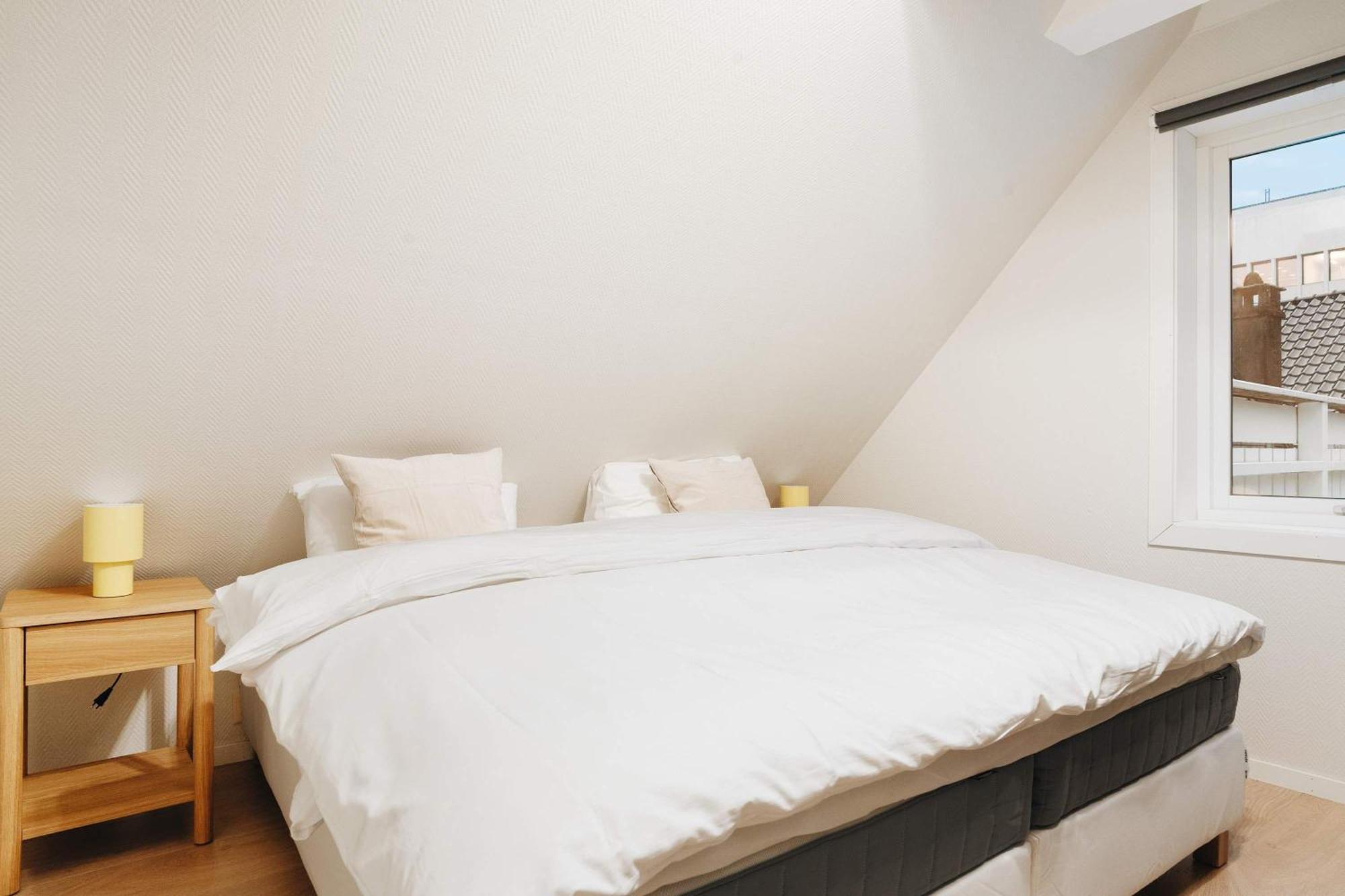 200m To Torgalmenningen & 20 Sqm Terrace *