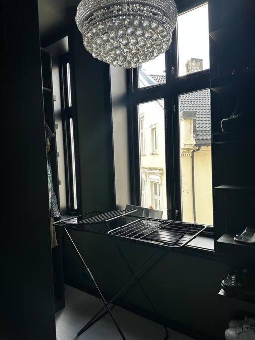 Ralekker Byleilighet. Solrik Balkong Apartment