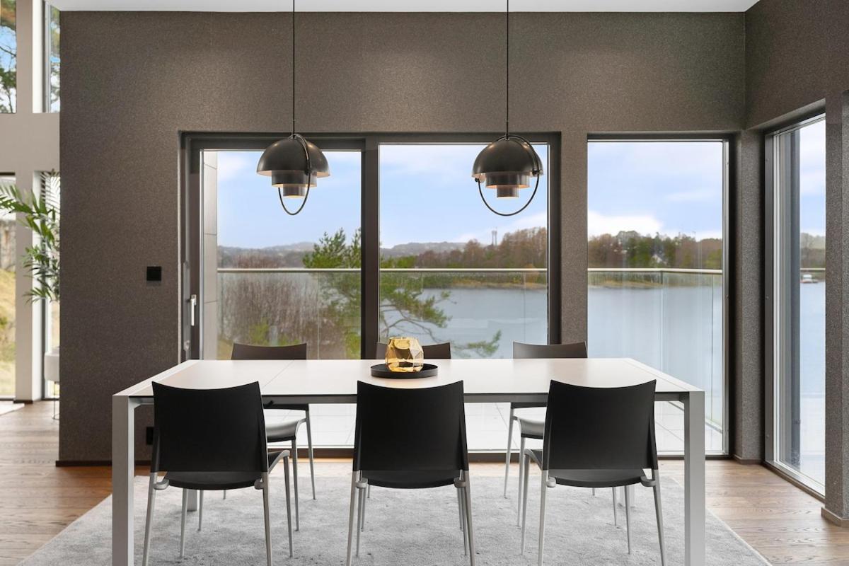 High-end With Private Rooftop And Sea Line Bergen