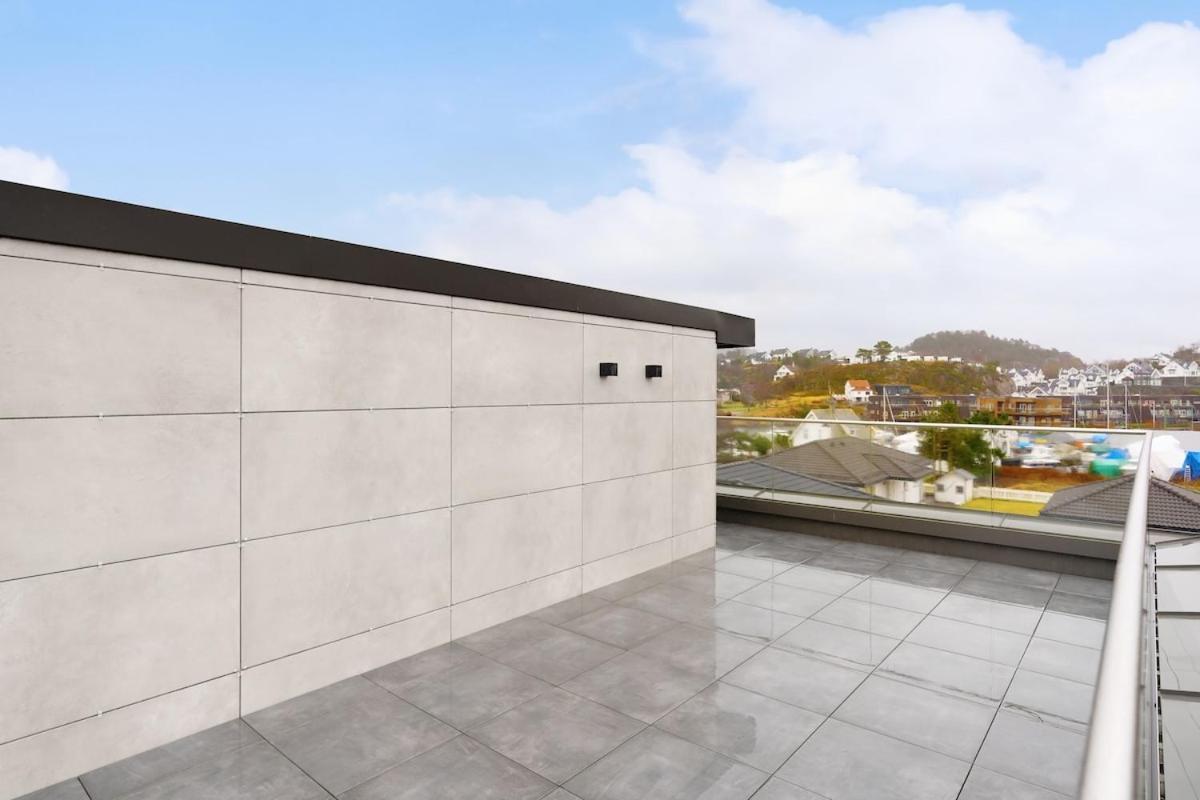 High-end With Private Rooftop And Sea Line Pousada